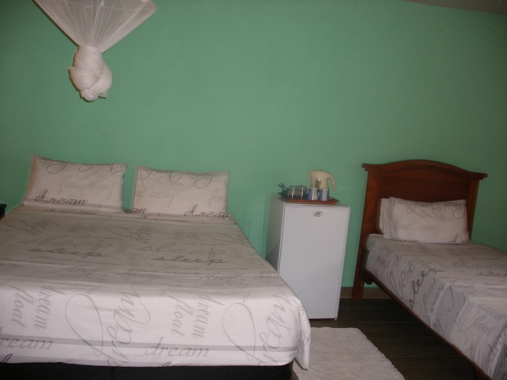 Gloria'S Bed And Breakfast Livingstone Luaran gambar