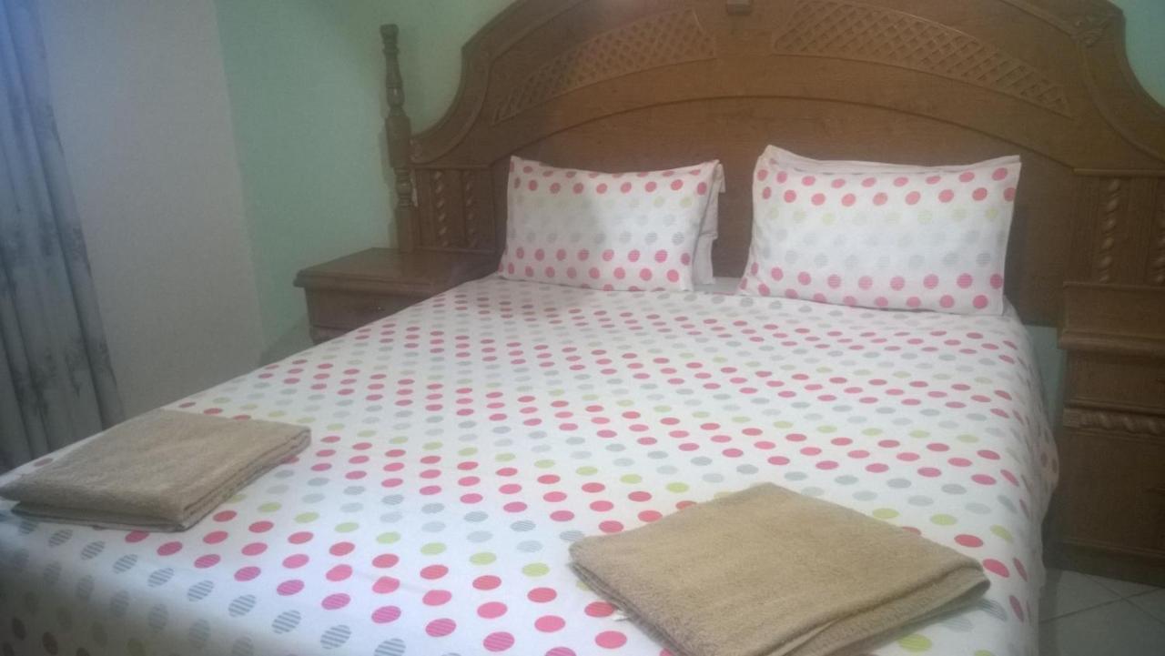 Gloria'S Bed And Breakfast Livingstone Luaran gambar