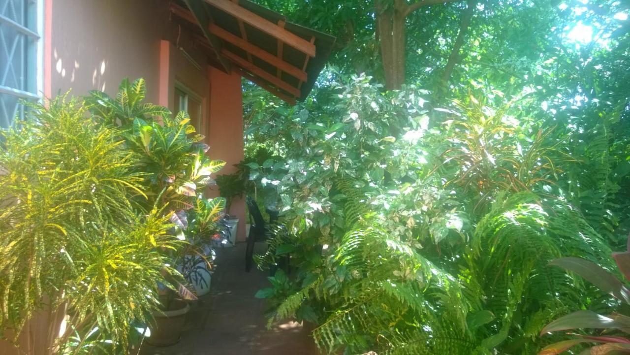 Gloria'S Bed And Breakfast Livingstone Luaran gambar